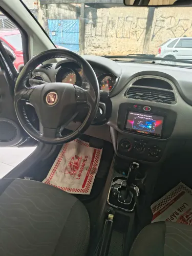 Fiat Punto Essence Dualogic 1.6 Flex 16V 5P 2014