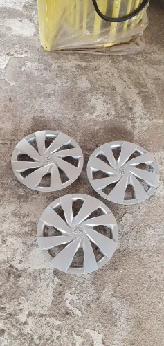 Calota original toyota etios ano 2017 acima.