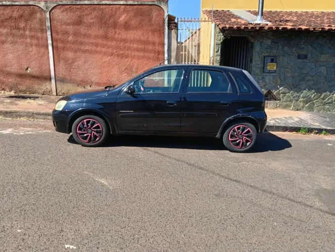 Chevrolet Corsa Hat. Premium 1.4 8V Econoflex 5P 2008