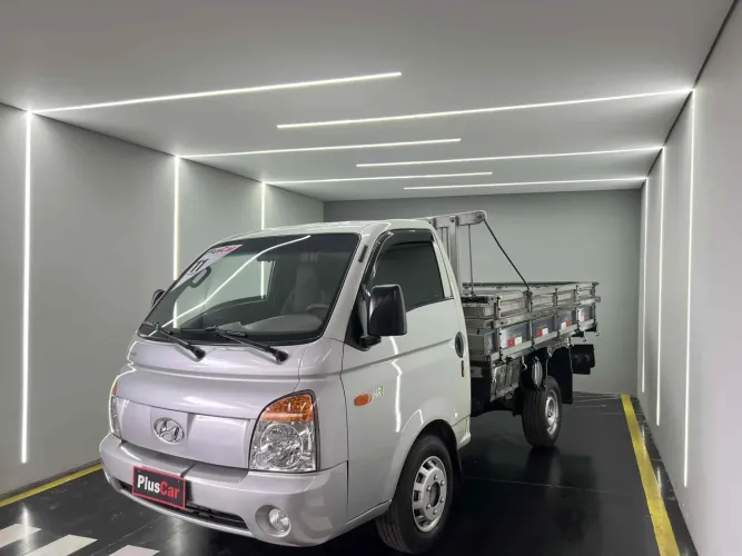 Hyundai HR 2.5 TCI Diesel (rs/rd) 2011