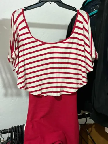 Vestido Vermelho Listrado P