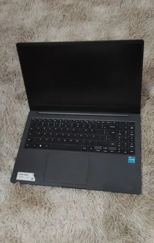 NOTEBOOK I3-1215U SEMI NOVO POUCO USADO