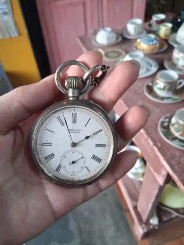 relógio de bolso antigo da marca James Poole Liverpool,