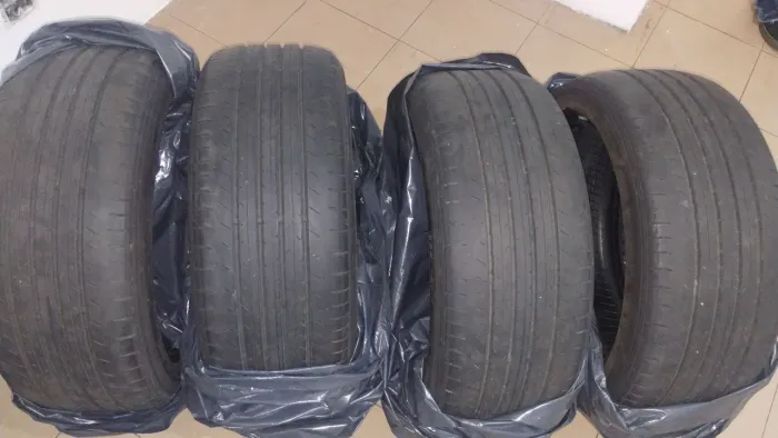 Jogo de pneu Dunlop aro 17 