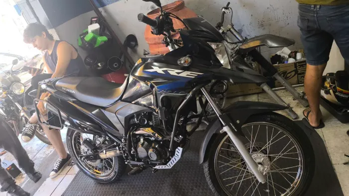 Moto XRE190 revisada