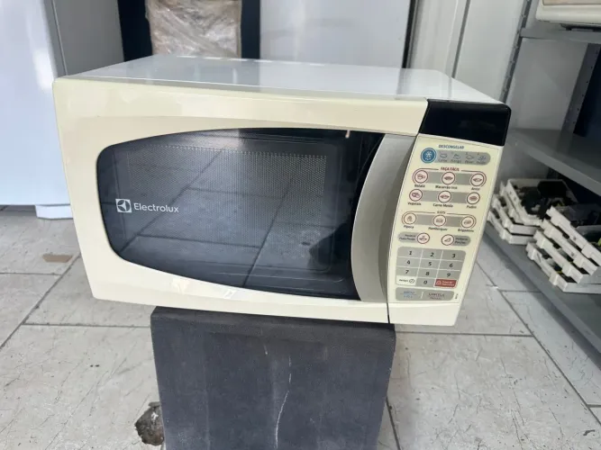 Microondas Electrolux 20L 127v