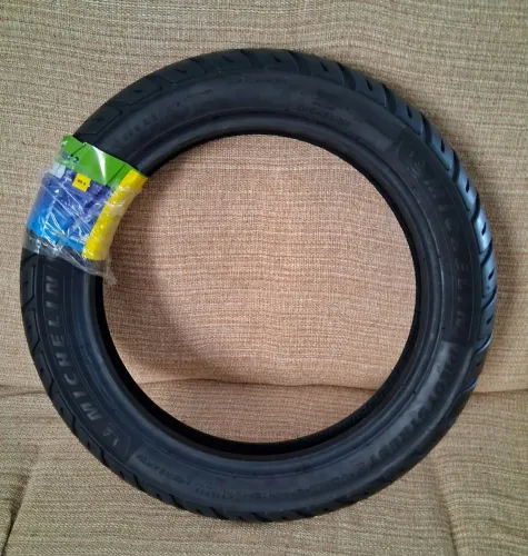 Pneu Michelin Pilot Street 2 80/100 R14 Novo