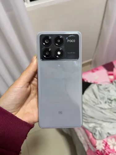 Xiaomi Poco X6 Pro 5G - Para retirada de peças, NÃO ESTÁ LIGANDO.