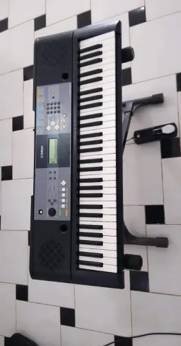 Teclado Yamaha Reservado não compre