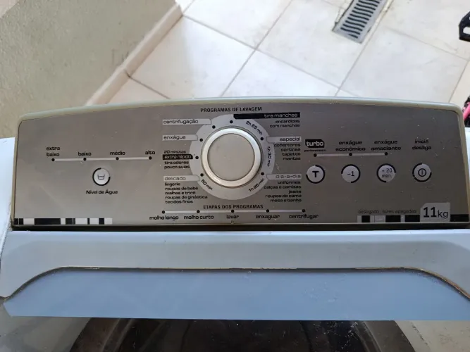 Máquina de lavar Brastemp 11kg
