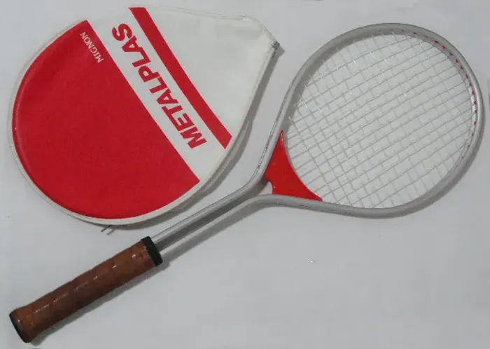 Raquete De Tenis Metalplas Anos 90 Adr18