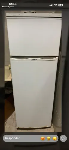 Vende-se Geladeira Dako