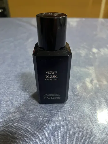 VICTORIA SECRET PERFUME TEASE CANSY NOIR