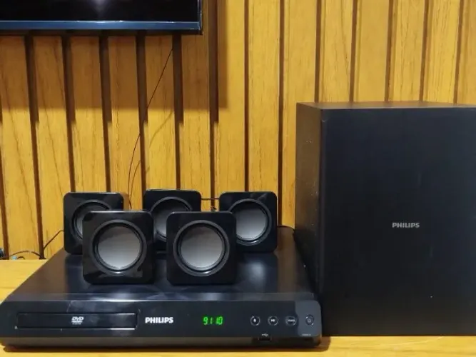 Home Theater Philips HTD3510X/78 - 300W RMS - 5.1 - Perfeito Estado - Completo