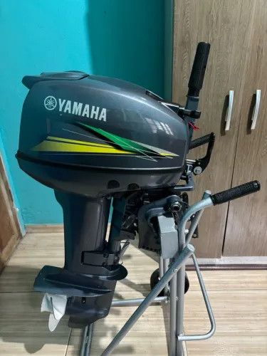 Barco de alumínio com motor 15HP