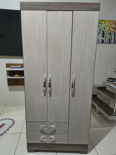 Guarda roupa