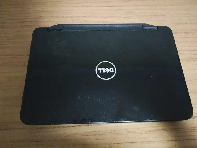 Notebook dell com defeito