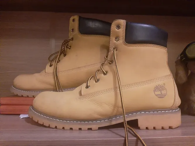 TIMBERLAND BOT's botas
