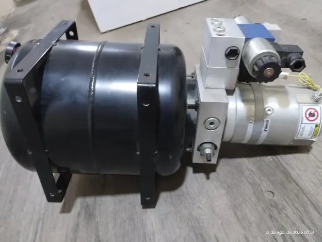 vendo unidade hidraulica 24v