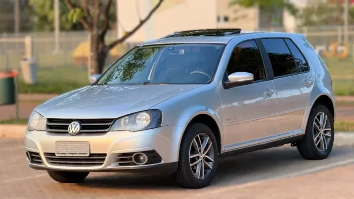 Volkswagen Golf Sportline 1.6 MI Total Flex 8V 4P 2013