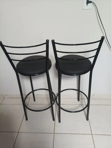 Banquetas.