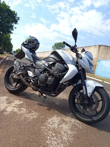Z750