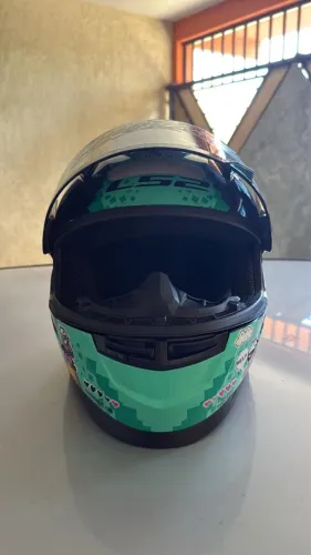 Capacete LS2