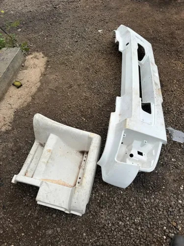 VENDO PARACHOQUE VOLVO VM 270, VM 260, VM 310
