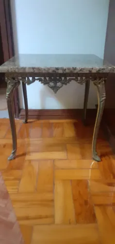 Mesa de cabeceira 