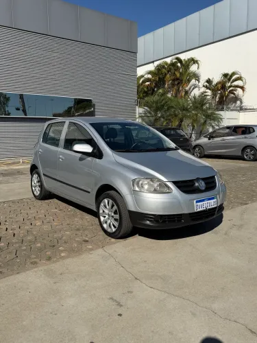 Volkswagen Fox Plus 1.0mi/ 1.0mi Total Flex 8V 4P 2010