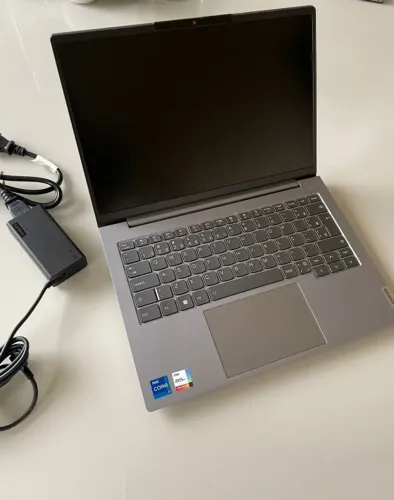 Notebook i7-13700h, 32 ram DDR5, 1Tb SSD