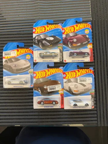 Lote com 4 Porshe Hotwheels