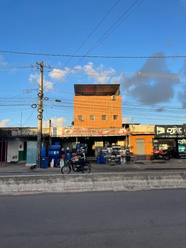 Aluga-se Ponto Comercial em oitizeiro