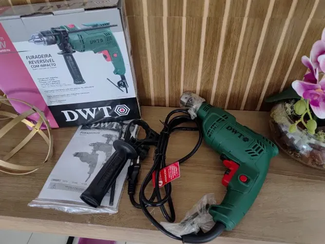 [NOVO] Furadeira Martelete profissional BWT 550N 220 Volts, 550W
