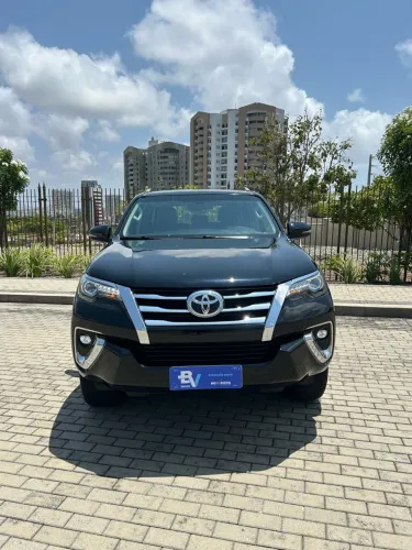 Toyota Hilux SW4 SRX 4X4 2.8 TDI 16V Dies. Aut. 2020