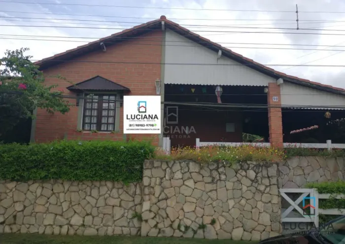 Casa em Condomínio Próximo ao Centro Venda/Locação