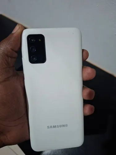Vendo Samsung A02s em boas condições 