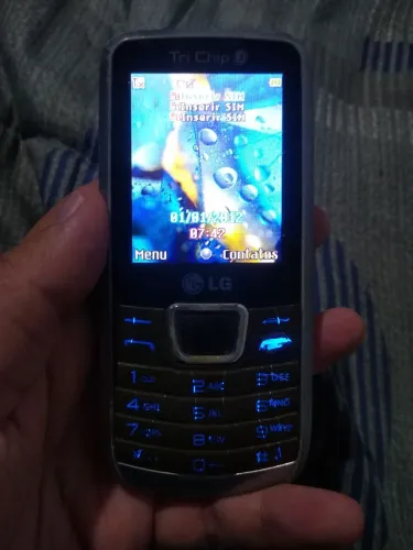Celular lg tri chip funcionando perfeitamente