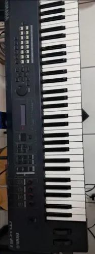 Yamaha MX61 Versão 1