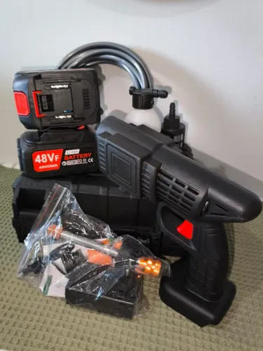 Lavadora de Alta Pressão Portátil Sem Fio 48V 2 baterias Nova!<br><br>Baterias + Maleta