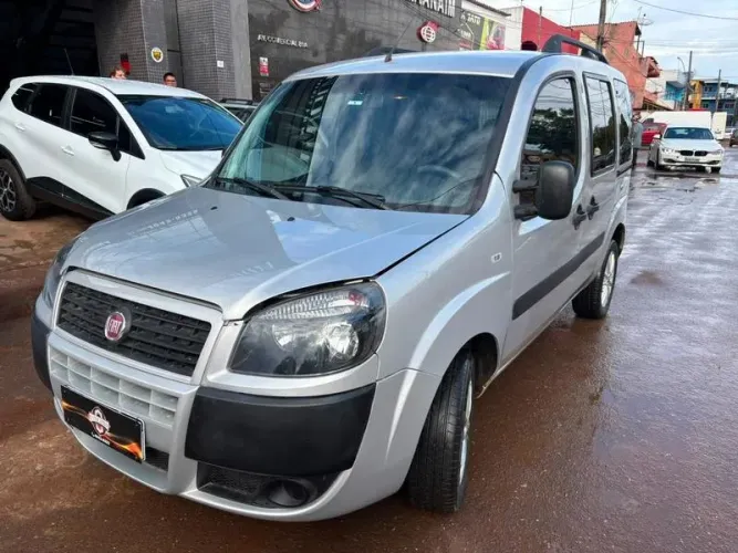 Fiat Doblo Essence 1.8 Flex 16V 5P 2020
