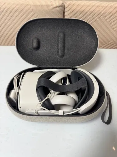 Oculus Meta Quest 2 VR 256GB + Elite Strap 10.000mah