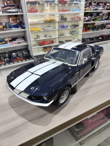 Mustang GT 1968 Miniatura 1:8 Salvat Completo Montado Pintura Original