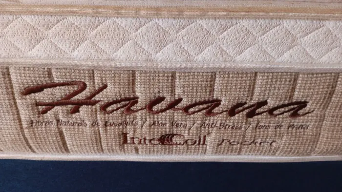 Cama box Queen completa frete grátis 