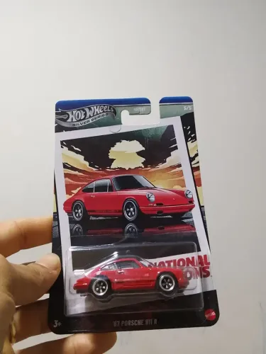 Hotwheels Silver Series 67 Porsche 911 R