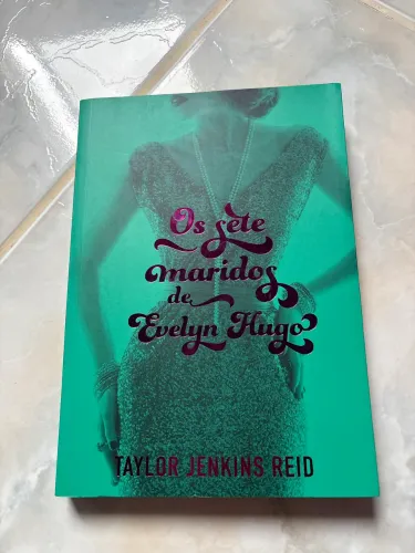 Os sete maridos de Evelyn Hugo