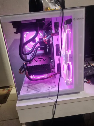 Pc gamer ryzen 5 5500 + 16gb + rx 5700xt