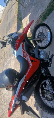 Moto único dono 7 anos de uso