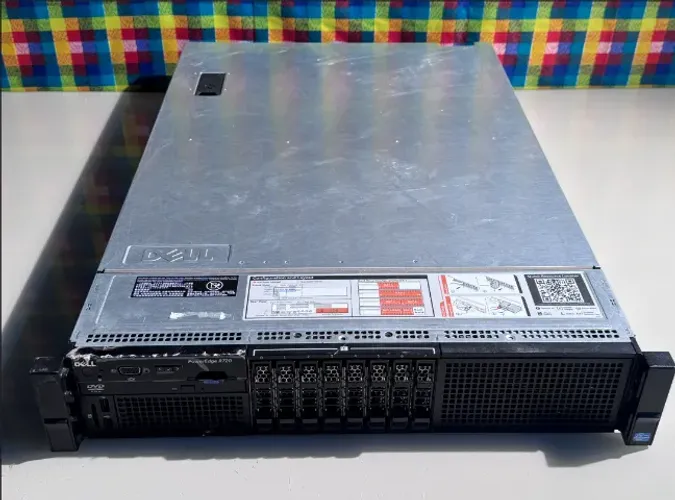 Servidor Dell R720