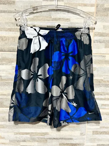 Short casual florido Nike M